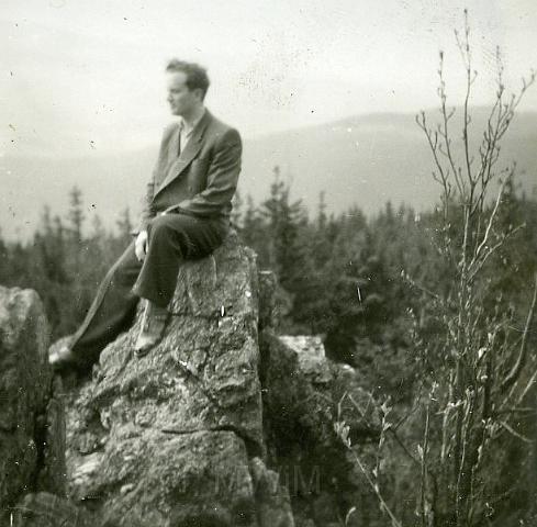 KKE 3077-12.jpg - Ryszard Czeniewski, Szklarska Poręba, 1954 r.